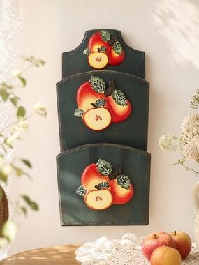 Vintage Apple Wall Organizer  Hand‑Painted Wooden Mail Holder, Farmhouse Kitchen